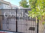 Revente - APPARTEMENT -
TORREVIEJA - Torretas