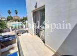Wederverkoop - VILLA -
TORREVIEJA - Los Frutales