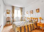 Wiederverkauf - WOHNUNG -
TORREVIEJA - Playa del cura