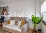 Wederverkoop - APPARTEMENT -
PILAR DE LA HORADADA - Torre de la Horadada