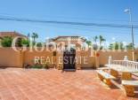Resale - Villa -
TORREVIEJA - LOS BALCONES - LOS ALTOS